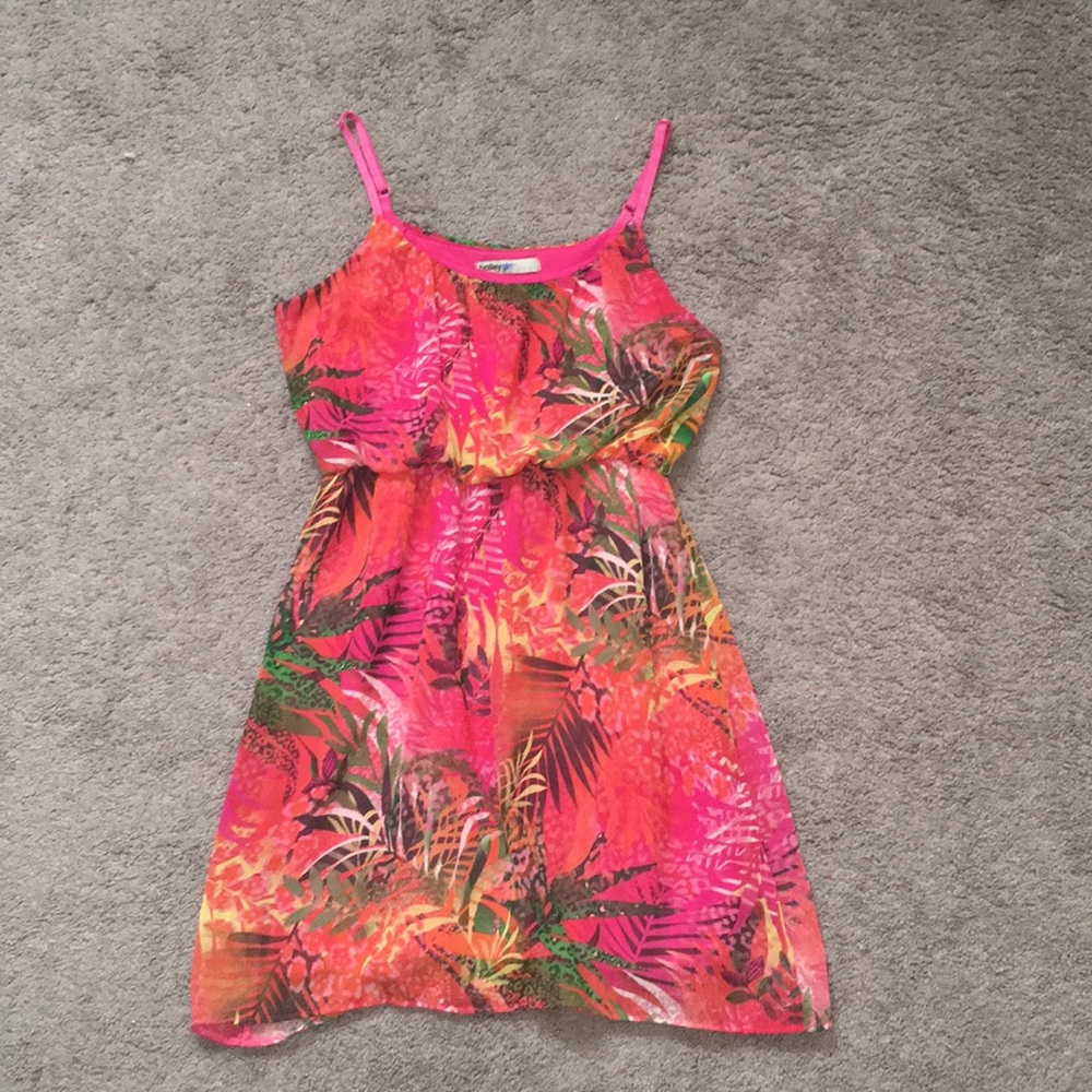 Beautiful dress for summer time!